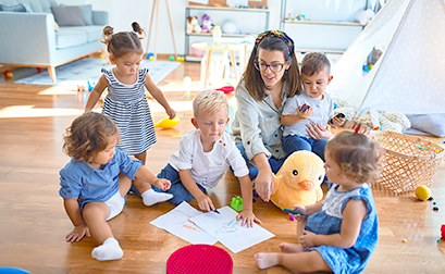 Formations gestes et postures Professionnels de la petite enfance - Crèches